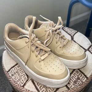 Nike Air Force 1s, Women’s platform leather shoes